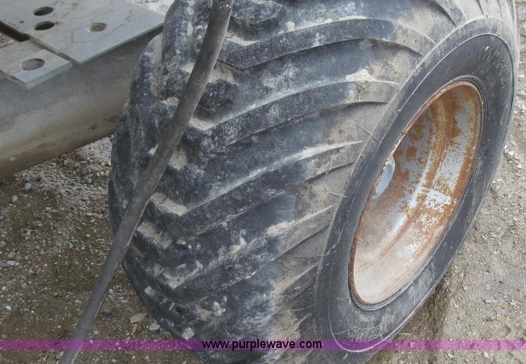 image for item E3805 2000 Bauer Rainstar irrigation reel