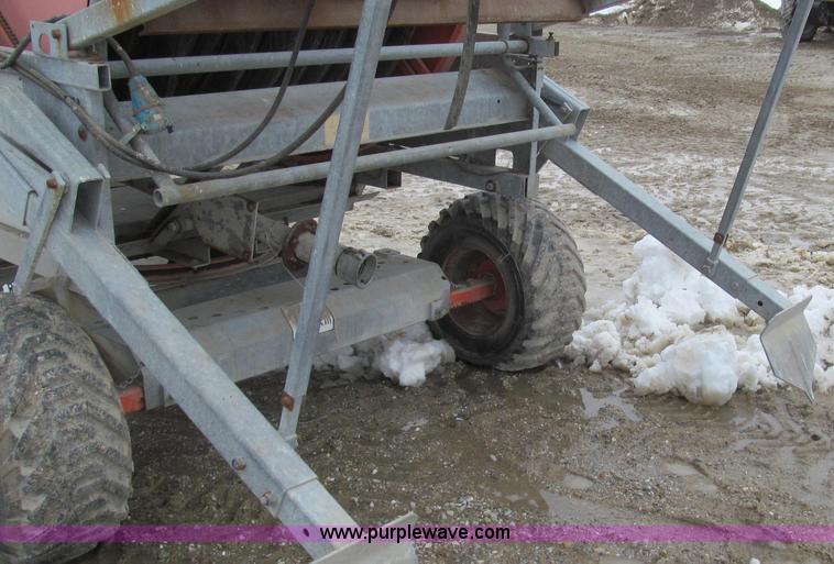 image for item E3805 2000 Bauer Rainstar irrigation reel