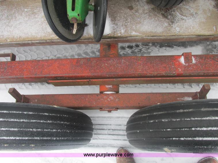 image for item E7117 John Deere 7000 planter