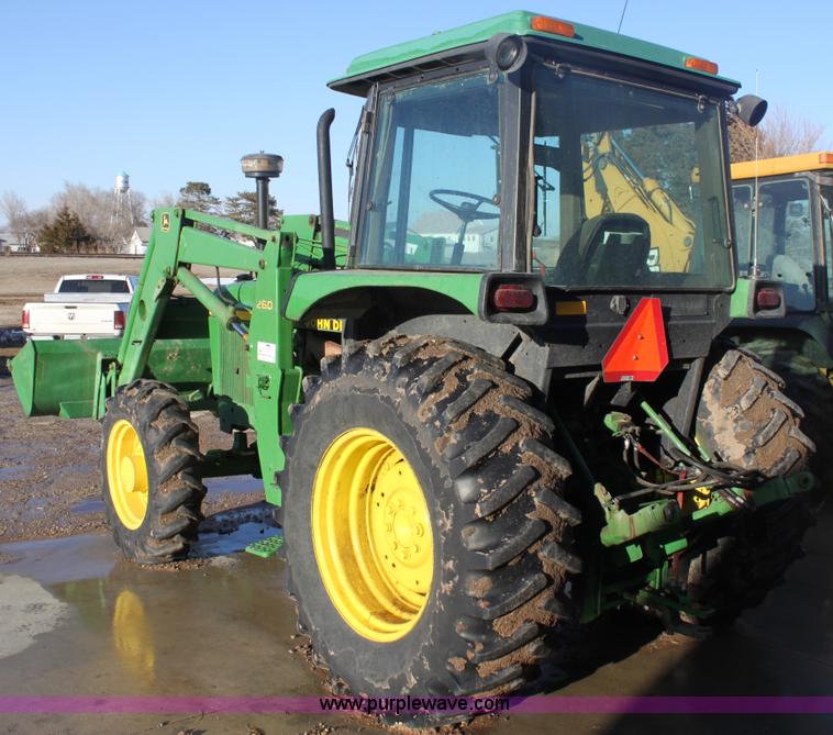 image for item E8454 1989 John Deere 2955 MFWD tractor