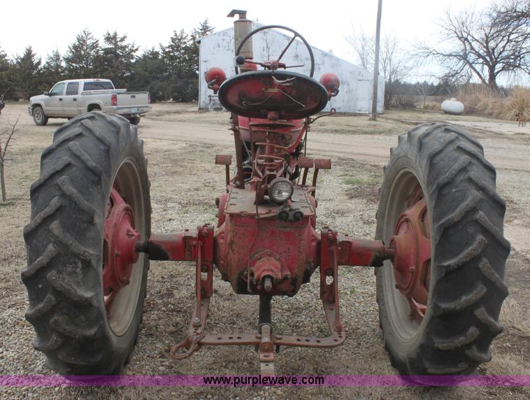 image for item E8470 1946 International Farmall M tractor