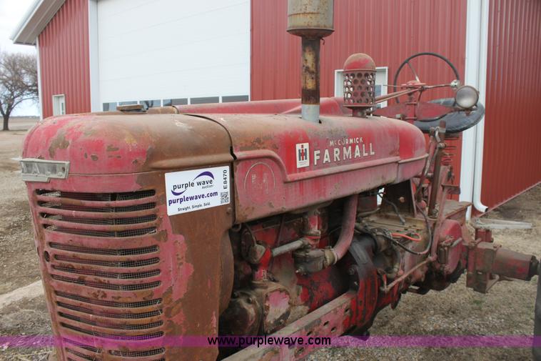 image for item E8470 1946 International Farmall M tractor