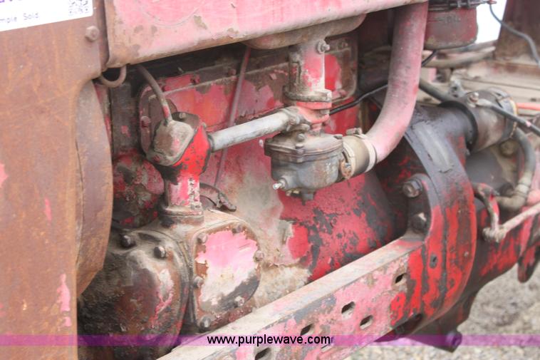 image for item E8470 1946 International Farmall M tractor