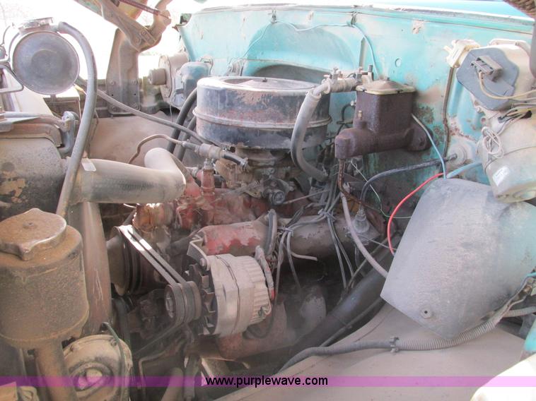 image for item F4421 1973 Chevrolet C65 dump truck