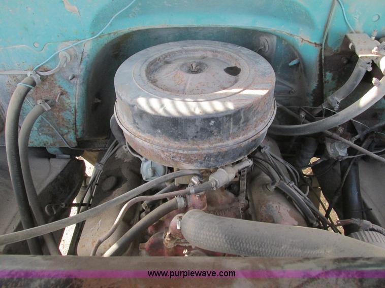 image for item F4421 1973 Chevrolet C65 dump truck