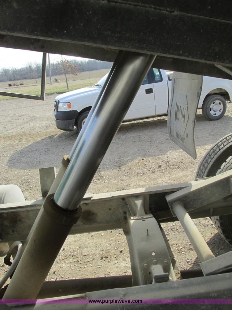 image for item F4421 1973 Chevrolet C65 dump truck