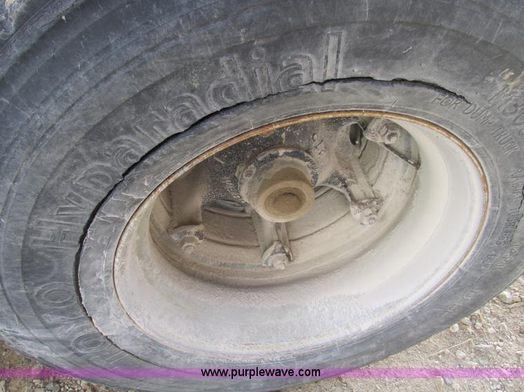 image for item F4421 1973 Chevrolet C65 dump truck