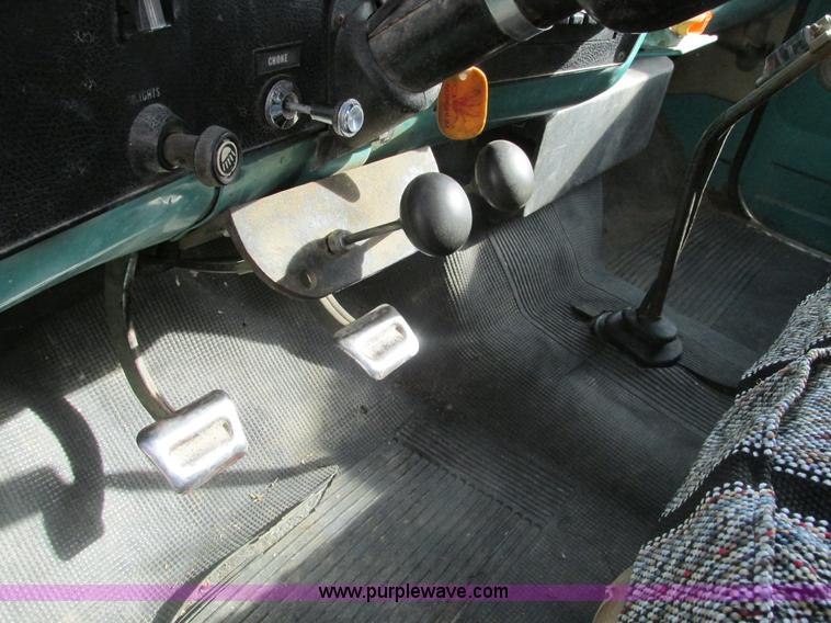 image for item F4421 1973 Chevrolet C65 dump truck