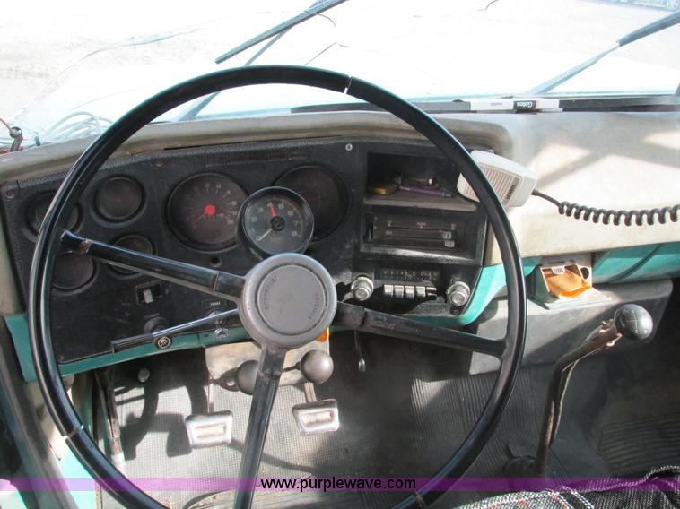 image for item F4421 1973 Chevrolet C65 dump truck