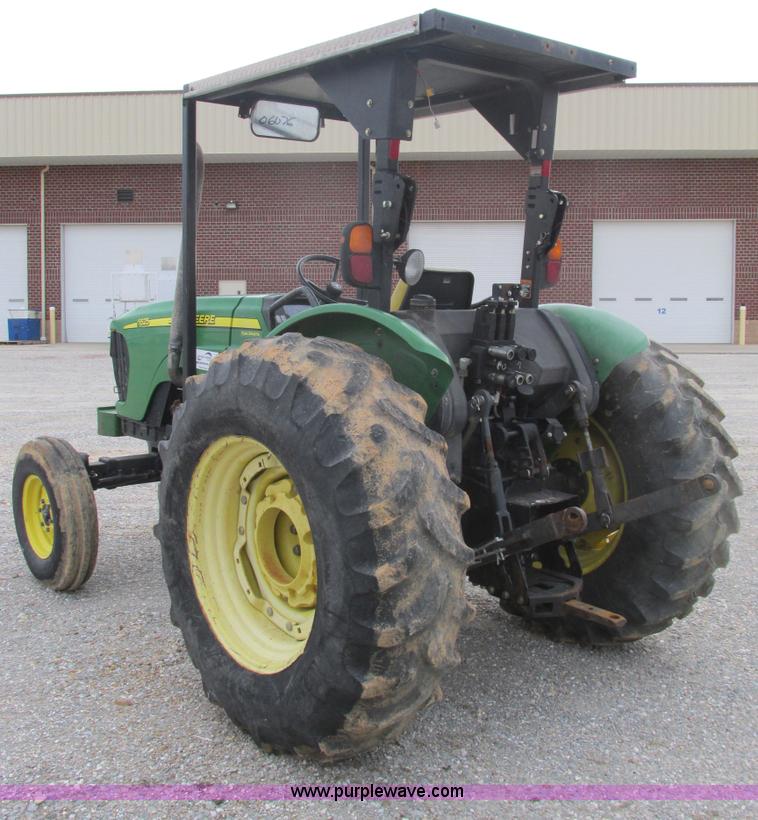 image for item F4461 2006 John Deere 5525 tractor