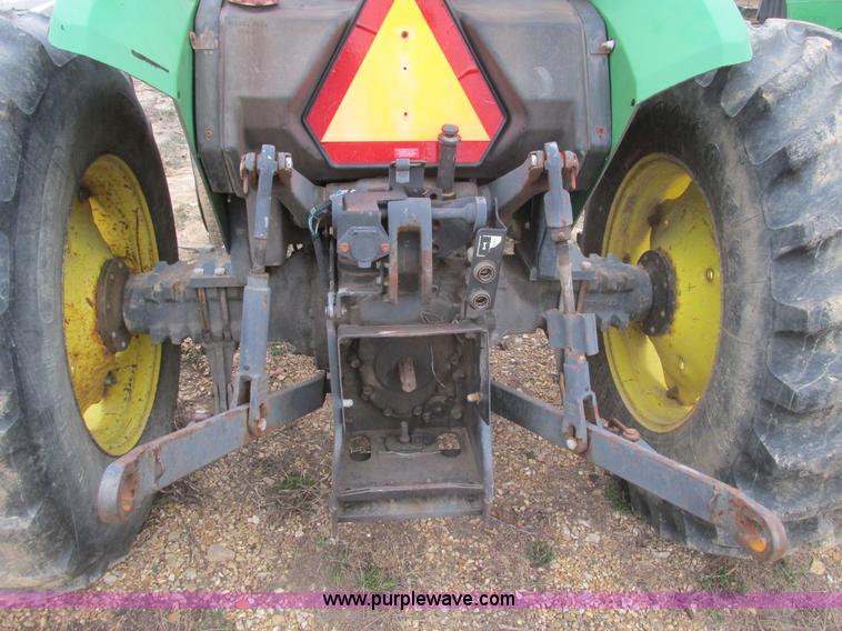 image for item F4462 2000 John Deere 5410 tractor