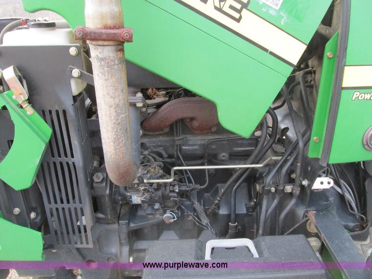 image for item F4463 2003 John Deere 5320 tractor