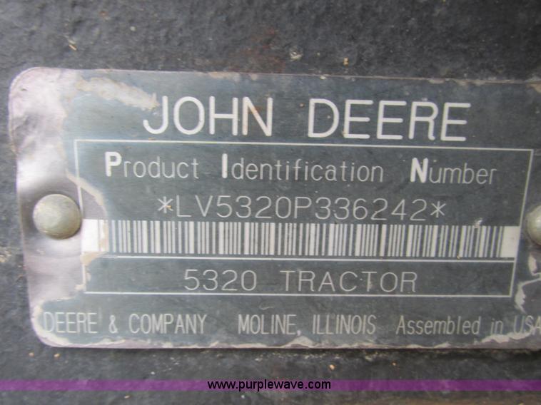 image for item F4463 2003 John Deere 5320 tractor