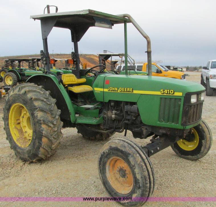 image for item F4464 1999 John Deere 5410 tractor