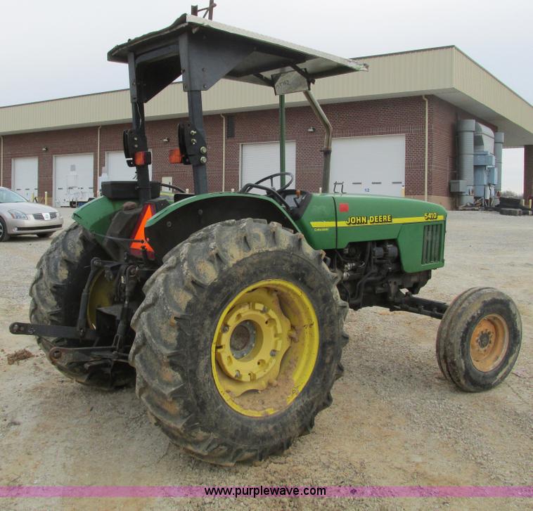 image for item F4464 1999 John Deere 5410 tractor