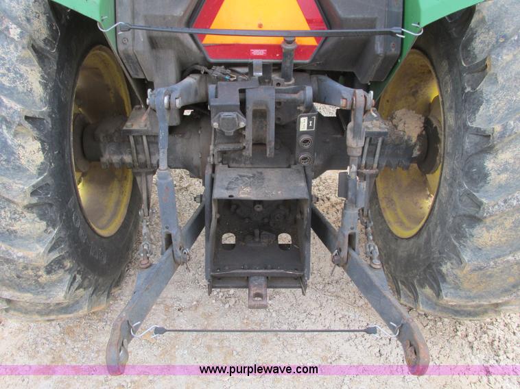 image for item F4464 1999 John Deere 5410 tractor