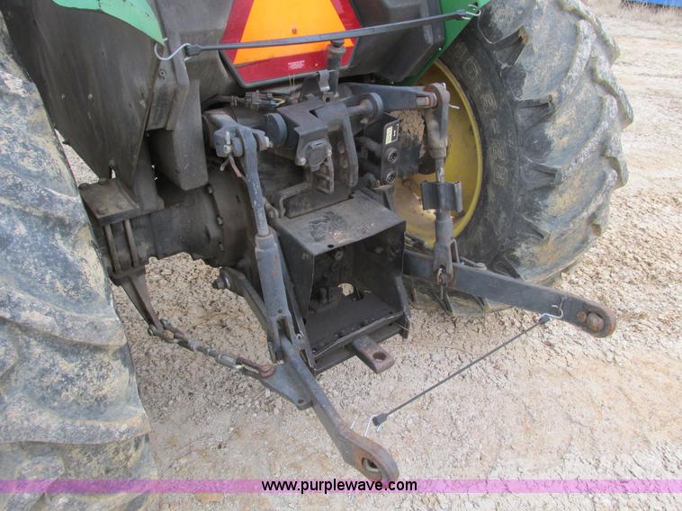 image for item F4464 1999 John Deere 5410 tractor
