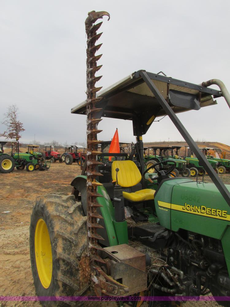 image for item F4465 2002 John Deere 5220 tractor