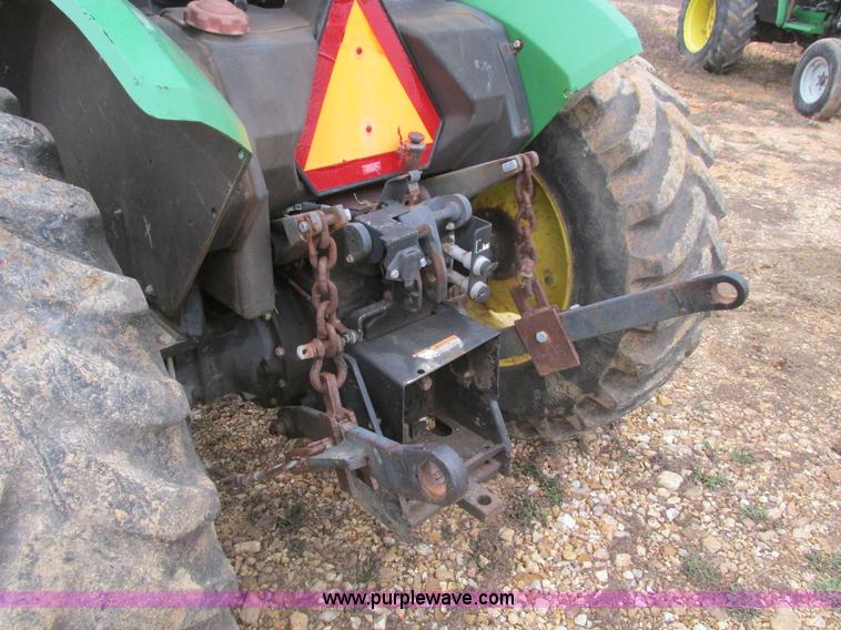 image for item F4466 2000 John Deere 5410 tractor