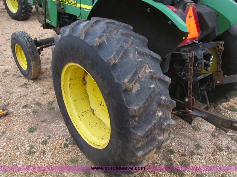 image for item F4467 2000 John Deere 5410 tractor