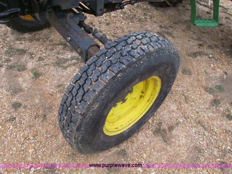 image for item F4467 2000 John Deere 5410 tractor