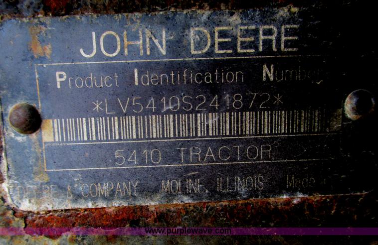 image for item F4468 1999 John Deere 5410 tractor