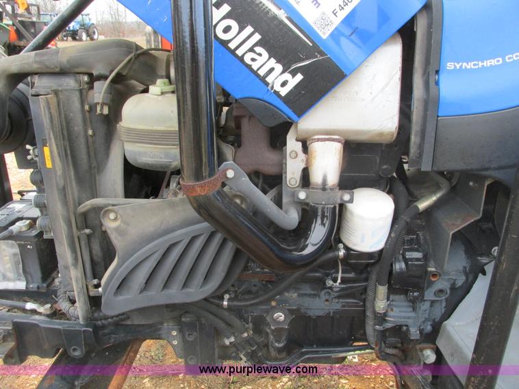 image for item F4469 2004 New Holland TN70 tractor