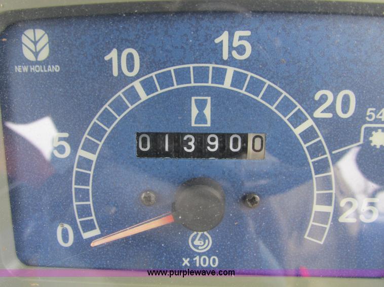 image for item F4469 2004 New Holland TN70 tractor