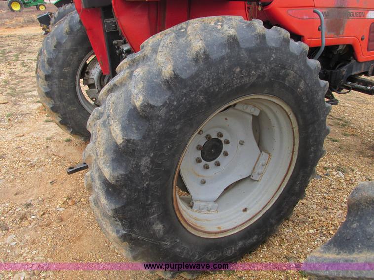 image for item F4470 1998 Massey-Ferguson 4253 tractor