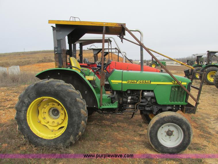 image for item F4471 2000 John Deere 5410 tractor