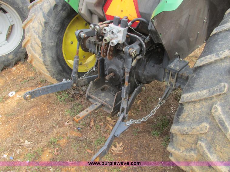 image for item F4471 2000 John Deere 5410 tractor