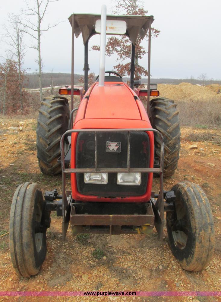 image for item F4472 2000 Massey-Ferguson 4263 tractor