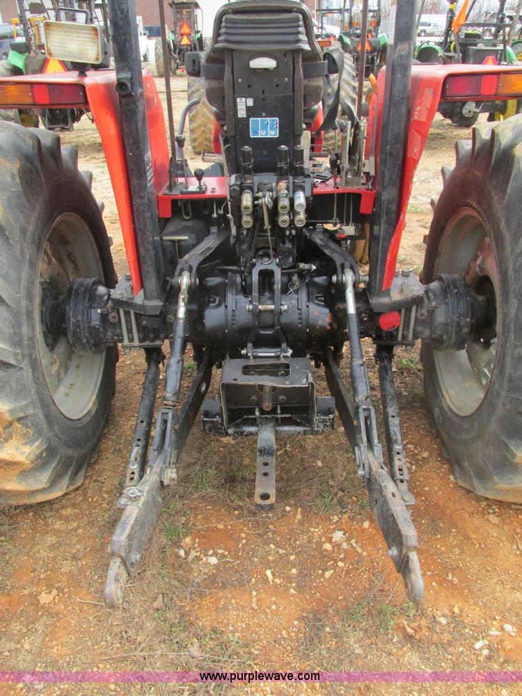 image for item F4472 2000 Massey-Ferguson 4263 tractor