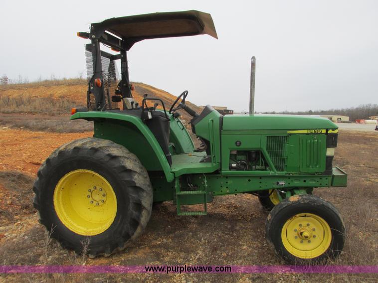 image for item F4473 2001 John Deere 6410 tractor