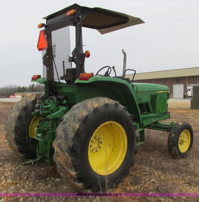 image for item F4473 2001 John Deere 6410 tractor