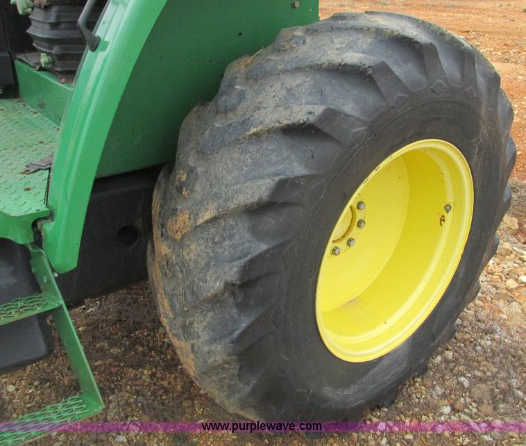 image for item F4473 2001 John Deere 6410 tractor