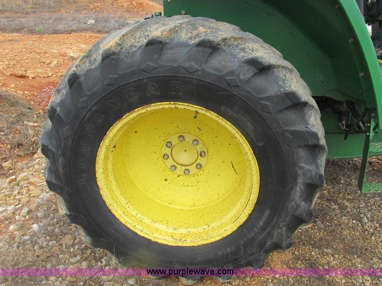 image for item F4473 2001 John Deere 6410 tractor