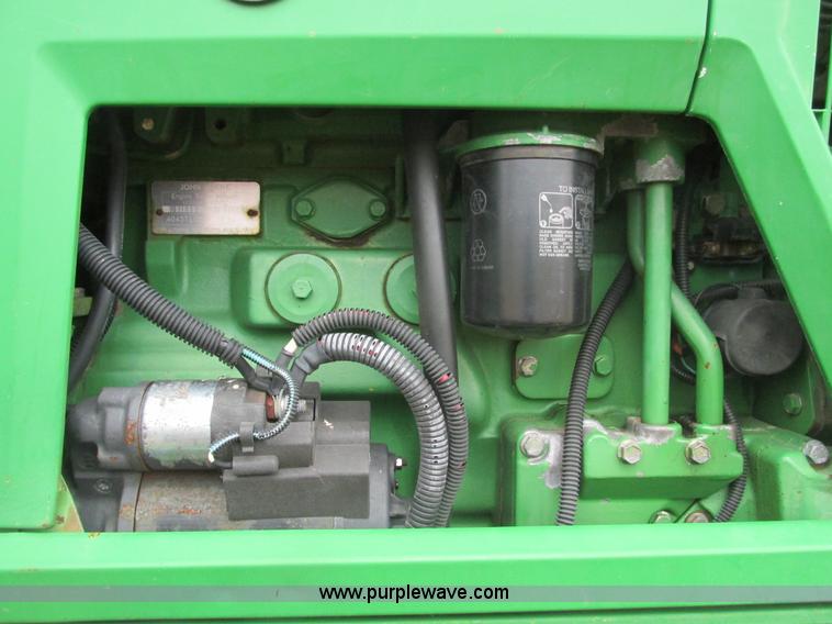 image for item F4473 2001 John Deere 6410 tractor