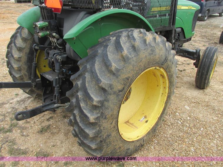 image for item F4474 2005 John Deere 5425 tractor