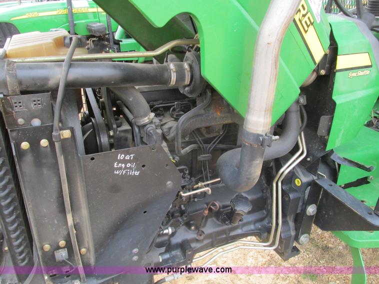 image for item F4474 2005 John Deere 5425 tractor