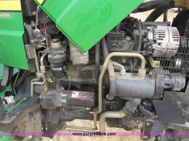 image for item F4474 2005 John Deere 5425 tractor