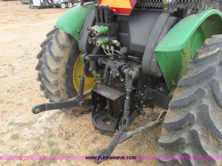image for item F4474 2005 John Deere 5425 tractor