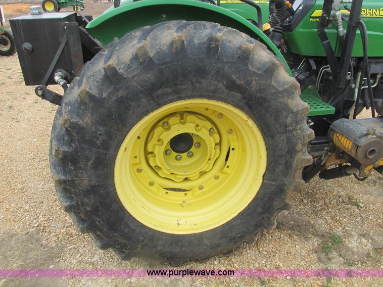 image for item F4475 2006 John Deere 5325 tractor