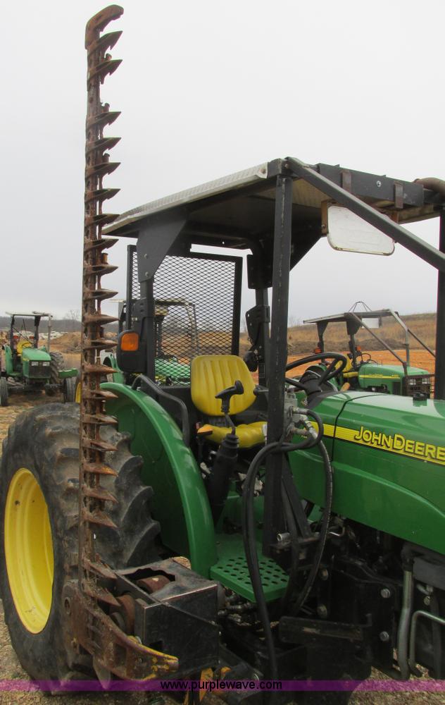 image for item F4475 2006 John Deere 5325 tractor