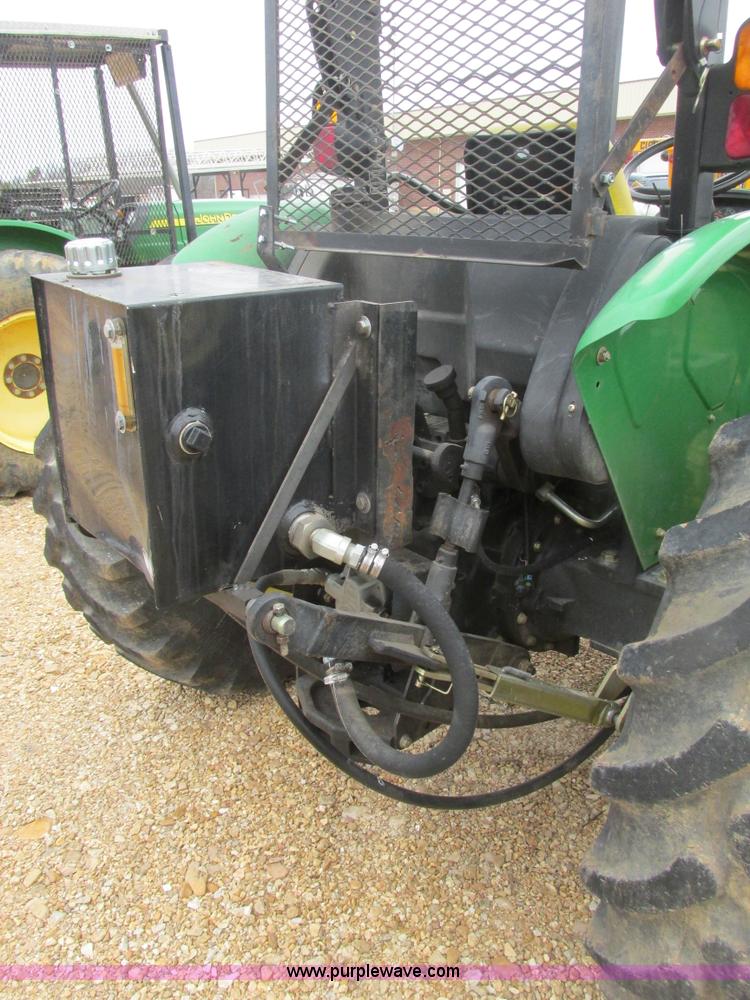 image for item F4475 2006 John Deere 5325 tractor