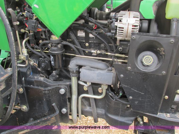 image for item F4475 2006 John Deere 5325 tractor