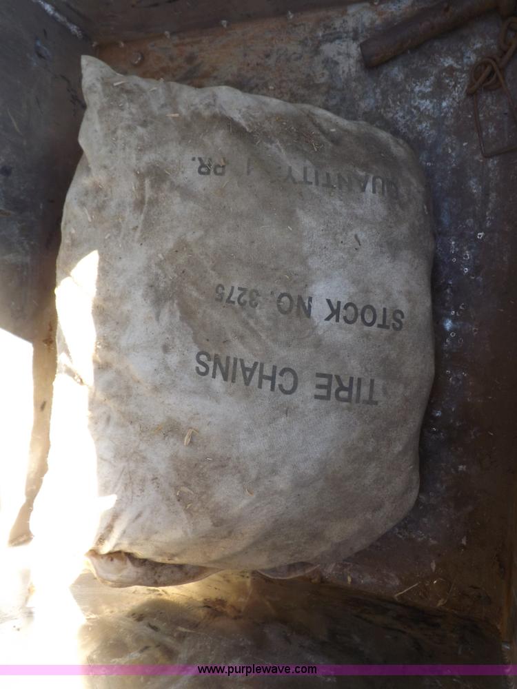 image for item F6450 1989 Kenworth T600A semi truck