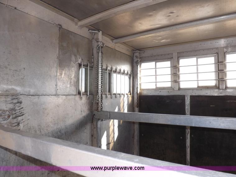 image for item F6451 1975 Featherlite CWC horse trailer