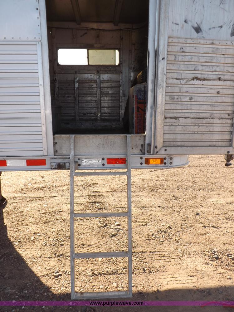 image for item F6451 1975 Featherlite CWC horse trailer