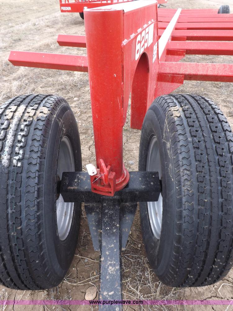 image for item F6454 625 Bale wagon